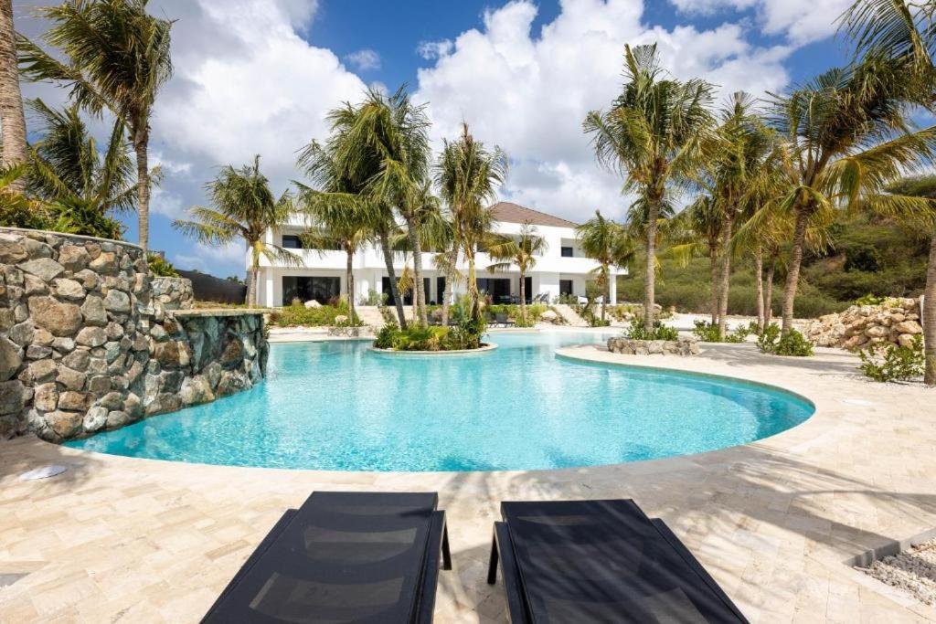 Blue Bay Penthouse Reef 5, Beach Golf Pool Dive With Ocean View Sint Michiel Exterior photo